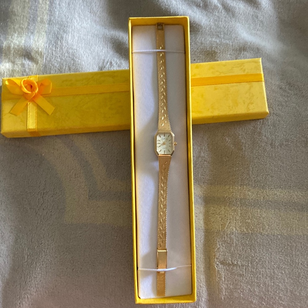Watch new battery